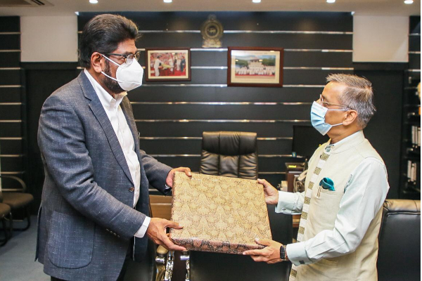 ජංගම ඔක්සිජන් ලබාදිමට රටක් කැමතිවෙයි. .... | Srilanka Health