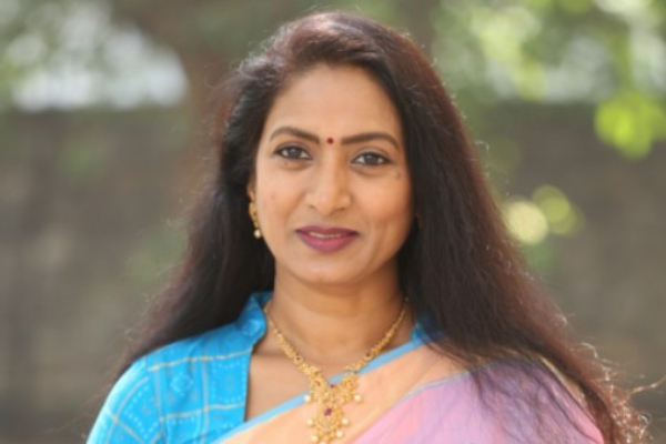 தனியா வர சொல்லி அழைப்பார்கள்.. மோசமான நிகழ்வுகளை பகிர்ந்த பிரபல நடிகை | Aamani Share About Early Stage Struggle In Cinema தனியா வர சொல்லி அழைப்பார்கள்.. மோசமான நிகழ்வுகளை பகிர்ந்த பிரபல நடிகை | Aamani Share About Early Stage Struggle In Cinema