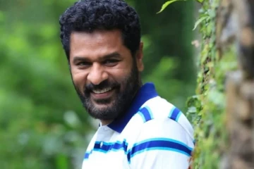 அட நடனப்புயல் பிரபுதேவா மகளா இது, நன்றாக வளர்ந்துவிட்டாரே.... லேட்டஸ்ட் போட்டோ