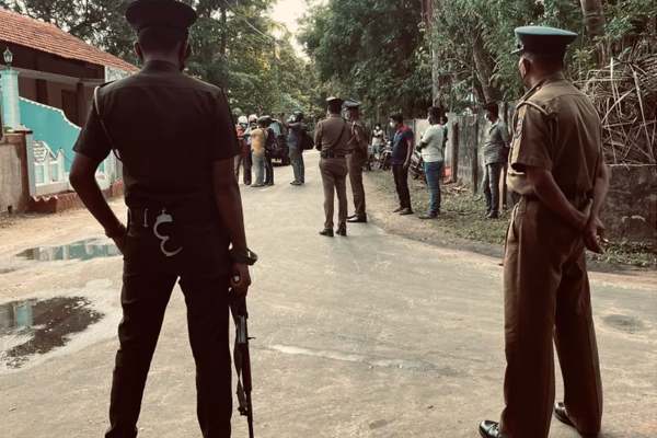 தேவாலயத்திற்குள்ளிருந்து மீட்கப்பட்ட சடலம்- தீவிர விசாரணையை ஆரம்பித்துள்ள காவல்துறையினர்! - ஐபிசி தமிழ்