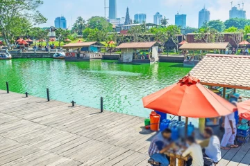 ස්මාර්ට් වෙන්න යන කොටුවේ පා වෙන වෙළෙද සංකිර්ණය.