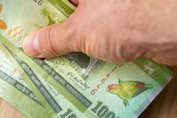 மக்களின் பல மில்லியன் நிதியை மோசடி செய்த அரச அதிகாரி - விசாரணையில் அதிர்ச்சித் தகவல் | 2 2 Million Rupees Fraud மக்களின் பல மில்லியன் நிதியை மோசடி செய்த அரச அதிகாரி - விசாரணையில் அதிர்ச்சித் தகவல் | 2 2 Million Rupees Fraud