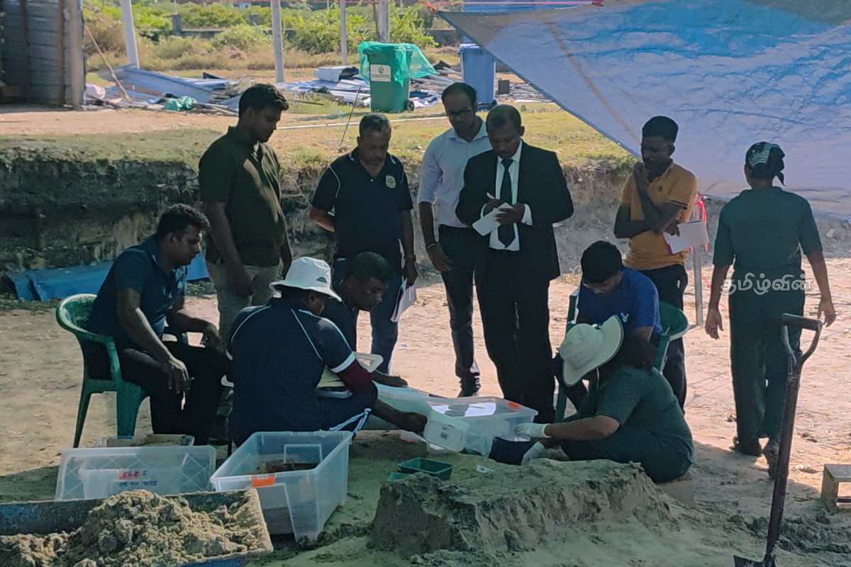 செம்மணி அகழ்வு பணி தீவிரம் - 240 என்புத் தொகுதிகள் மீட்பு | Red Sand Excavation Work In Progress