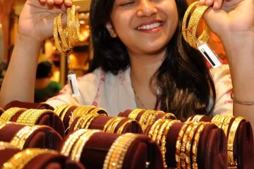 நகைப்பிரியர்களுக்கு மகிழ்ச்சியை ஏற்படுத்திய தங்கம் விலை