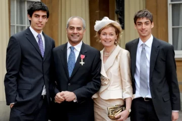 புற்றுநோயால் உயிரிழந்த இலங்கைத் தமிழரான ஜார்ஜ் அழகையா: மனைவிக்காக விட்டுச் சென்ற சொத்து