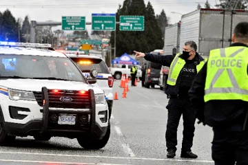 கனடாவில் தமிழ் இளைஞன் ஒருவரின் மோசமான செயல்