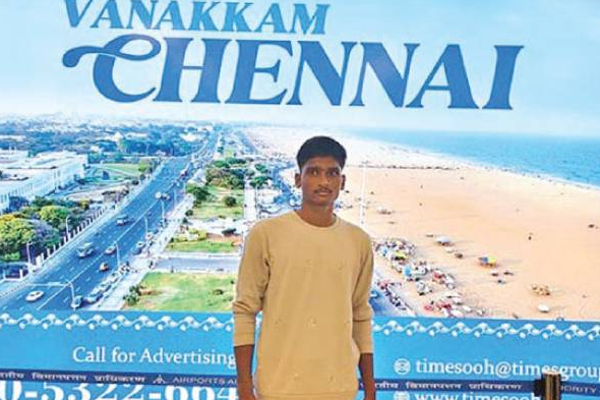 எம்.எஸ் தோனியில் கவனத்தை ஈர்த்த யாழ்ப்பாணத்தை சேர்ந்த 17 வயது மாணவன்! | 17 Year Old Student Jaffna Attention Ms Dhoni Ipl