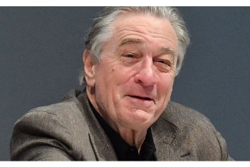 79 வயதில் 7வது குழந்தைக்கு தந்தையான பிரபல நடிகர்!