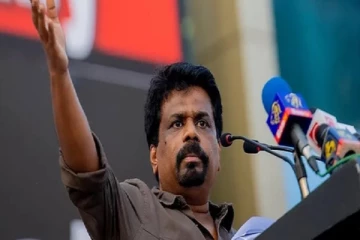 தேசப்பற்றை உடம்பில் பூசிக்கொண்ட ராஜபக்சவினர் நாட்டு வளங்களை விற்கின்றனர்