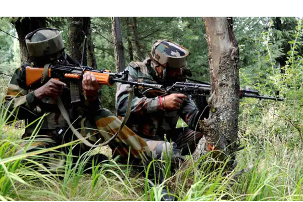 ஹிஜ்புல் முஜாகிதீன் இயக்கத்தின் 2 பயங்கரவாதிகள் சுட்டுக்கொலை! எல்லையில் பதற்றம் | India Samugam