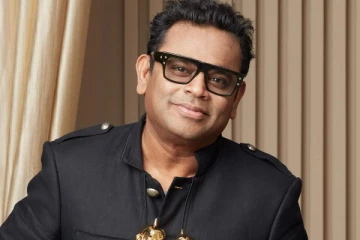 10 கோடி மானநஷ்ட ஈடு கேட்டு ஏ.ஆர்.ரஹ்மான் நோட்டீஸ்