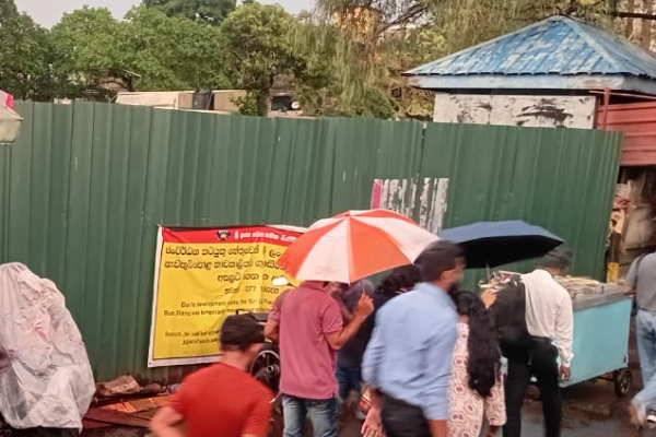 தேனீர் கடை கதிரையில் அமர்ந்த நிலையில் மீட்கப்பட்ட சடலத்தால் பரபரப்பு | Body Was Found Seated In A Tea Shop Chair