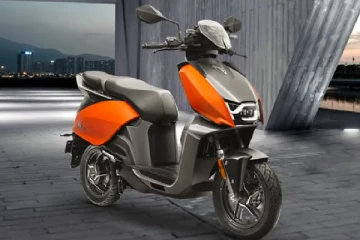 அதிக Range கொடுக்கும் சிறந்த 6 Electric scooter- களின் லிஸ்ட் இதோ