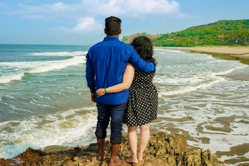 யாழில் அண்ணனிடம் போதைப்பொருள் வாங்கவந்தவருடன் ஓட்டமெடுத்த பதின்ம வயதுசிறுமி!