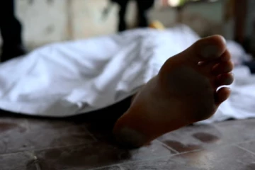 நடுக்காட்டில் நடந்த பயங்கரம்! சாக்குமூட்டையில் கிடைத்த அழுகிய சடலம்.. விசாரணையில் திடுக்கிடும் தகவல்கள்