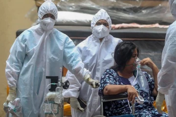 இந்தியாவில் உச்சத்தில் கொரோனா 4 வது நாளாக 3.5 லட்சம் பேர் பாதிப்பு