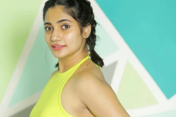 லாஸ்லியா வெளியிட்ட போட்டோ! அதிர்ந்து போன ரசிகர்கள்