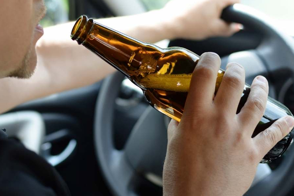 அமைச்சரின் காரை போதையில் ஓட்டிய சாரதி! | Driver Who Drove The Minister S Car Intoxicated