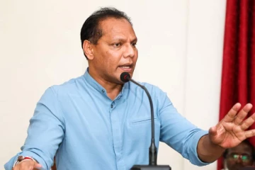 மனித உரிமைகள் ஆணைக்குழுவிற்கு எதிராக நாடாளுமன்றத்தில் தீர்மானம் எடுக்க வேண்டும் - தயாசிறி ஜயசேகர
