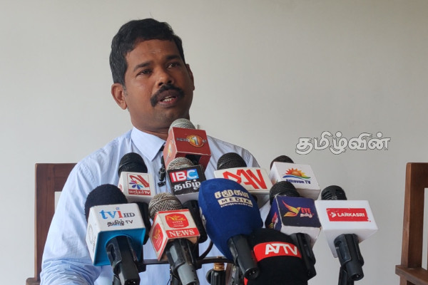 வடக்கு மாகாண கல்வி அமைச்சின் செயலாளருக்கு 10 இலட்சம் இலஞ்சம்! திலகநாதன் எம்.பி குற்றச்சாட்டு | Bribe To Appoint Chemistry Teacher Vavuniya