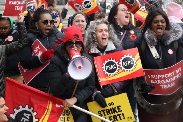 கனடாவில் பாரிய வேலை நிறுத்தப் போராட்டம்? | Psac Says Strike Will Begin Wednesday