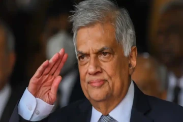ரணிலுடன் இணையும் சஜித் கட்சி எம்.பிகள்..!