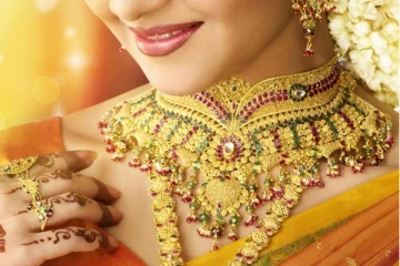 (30.07.2023) ஏற்ற இறக்கங்களை சந்தித்து வந்த தங்கத்தின் இன்றைய விலை விபரம்