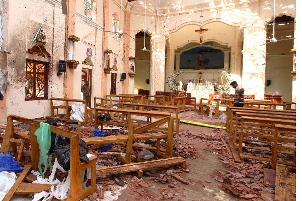 தற்கொலைதாரிகளின் கோடீஸ்வர தந்தை பிணையில் விடுதலை | Two Suicide Bombers Father Released On Bail