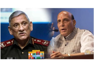 பிபின் ராவத் வீட்டுக்கு விரைந்து சென்ற மத்திய அமைச்சர் ராஜ்நாத் சிங்