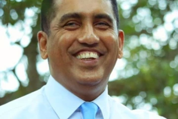 හිටපු අමාත්‍ය ජොන්ස්ටන් ප්‍රනාන්දු සී.අයි.ඩී.යට..