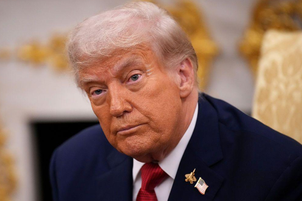 சாதனை படைக்கும் ட்ரம்ப் ; முடங்கிக் கிடக்கும் அமெரிக்க அரசு | Trump Breaks Records Us Govt In Paralysis