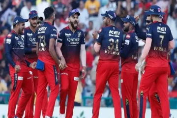 ராயல் சேலஞ்சர்ஸ் பெங்களூர் அணியின் தலைவர் இவரா? ரசிகர்களுக்கு மகிழ்ச்சி தகவல்