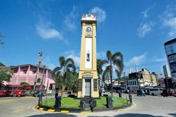 இலங்கையில் பெயர் மாற்றப்பட்ட முக்கிய நகரம்?