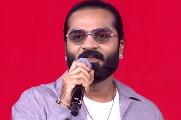 கண் கலங்கிவிட்டது.. மேடையில் எமோஷ்னலாக பேசிய சிம்பு