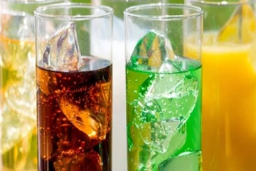 இனிப்பு கலந்த பானங்களை பருகுவதை தவிர்க்கவும்: விடுக்கப்பட்டுள்ள எச்சரிக்கை
