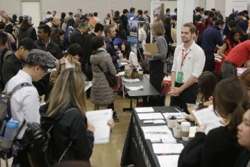 கனடாவில் வேலையின்மை விகிதம் மீண்டும் சரிவு... அதிகரிக்கும் வேலைவாய்ப்புகள்