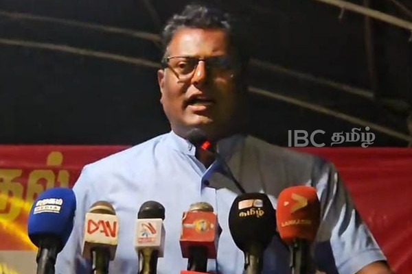 தமிழரசுக் கட்சியுடன் இணைய தயார் - மணிவண்ணன் அதிரடி அறிவிப்பு | Manivannan Announces Ready To Join Irak தமிழரசுக் கட்சியுடன் இணைய தயார் - மணிவண்ணன் அதிரடி அறிவிப்பு | Manivannan Announces Ready To Join Irak