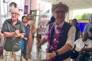 100 தடவைகள் இலங்கைக்கு விஜயம் செய்து வியப்பை ஏற்படுத்திய வெளிநாட்டவர்