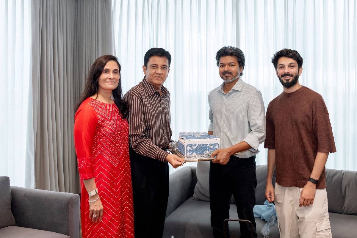 அனிருத் இந்த துறை பெண்ணைதான் திருமணம் செய்வார்; 10 ஆண்டுகளுக்கு முன்பே கணித்த ஜோதிடர் | Tarot Card Reader Predicted Anirudh Wife Broadcast அனிருத் இந்த துறை பெண்ணைதான் திருமணம் செய்வார்; 10 ஆண்டுகளுக்கு முன்பே கணித்த ஜோதிடர் | Tarot Card Reader Predicted Anirudh Wife Broadcast
