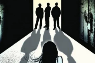 ஆன்லைன் நண்பனை நம்பி சென்ற சிறுமி - கூட்டு பாலியல் வன்கொடுமை செய்த 7 மாணவர்கள்