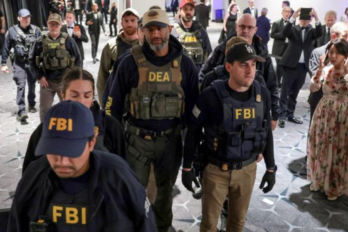 நான் ஒரு ஈரானிய உளவாளியாக இருந்திருந்தால்.. - ட்ரம்ப் நிகழ்வில் துப்பாக்கிச்சூடு நடத்தியவரின் அதிர வைக்கும் வாக்குமூலம் | Inside Trump Event Shooter Chilling Manifesto