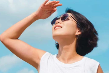 சுட்டெரிக்கும் வெயிலிளை சமாளிப்பது எப்படி? இதை செய்யாமல் இருக்காதீங்க