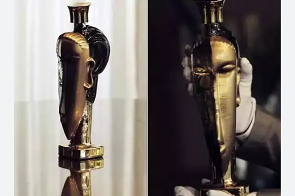 ரூ.45 லட்சத்திற்கு விற்கப்படும் தண்ணீர் - அதில் அப்படி என்ன இருக்கு? | Worlds Most Expensive Water Costs