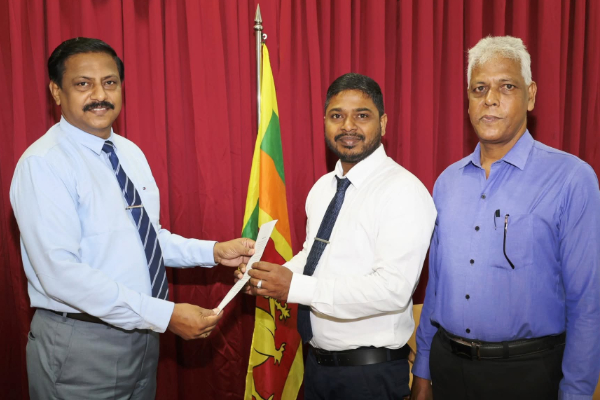 யாழ்ப்பாண மாவட்ட செயலகத்திற்கு புதிய சமுர்த்திப் பணிப்பாளர் நியமனம் | Samurthi Officer Jaffna யாழ்ப்பாண மாவட்ட செயலகத்திற்கு புதிய சமுர்த்திப் பணிப்பாளர் நியமனம் | Samurthi Officer Jaffna