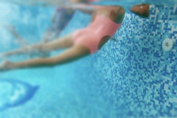 කතකගේ යට ඇඳුම දිය යටදී ගලවන්න ගිය කිමිදුම්කරුවා..ලංකාවෙ දකුණෙන් ඇසෙන අමුතුම සිද්ධියක්.