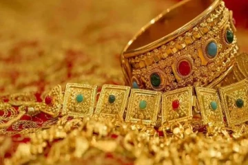 தங்கத்தை முதலில் எப்படி பார்த்து வாங்க வேண்டும்? கண்டறியும் முறைகள்