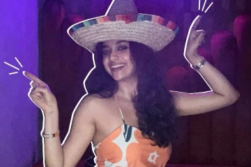 நடிகை கீர்த்தி சுரேஷின் அபுதாபி பார்ட்டி!! ஷாக்காகும் ரசிகர்கள்..