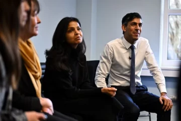 பிரித்தானிய பிரதமர் ரிஷியின் மனைவி தொடர்பில் எழுந்த சர்ச்சை: பிரதமருக்கு தலைக்குனிவு