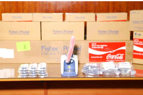 කොවිඩ් පාලනයට රු.මිලියන 5.4ක වෛද්‍ය උපකරණ  ... | Srilanka Health