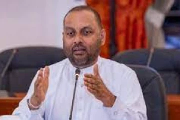 கடுமையான வறட்சியினால் விவசாய அமைச்சரின் வயலும் பாதிப்பு!